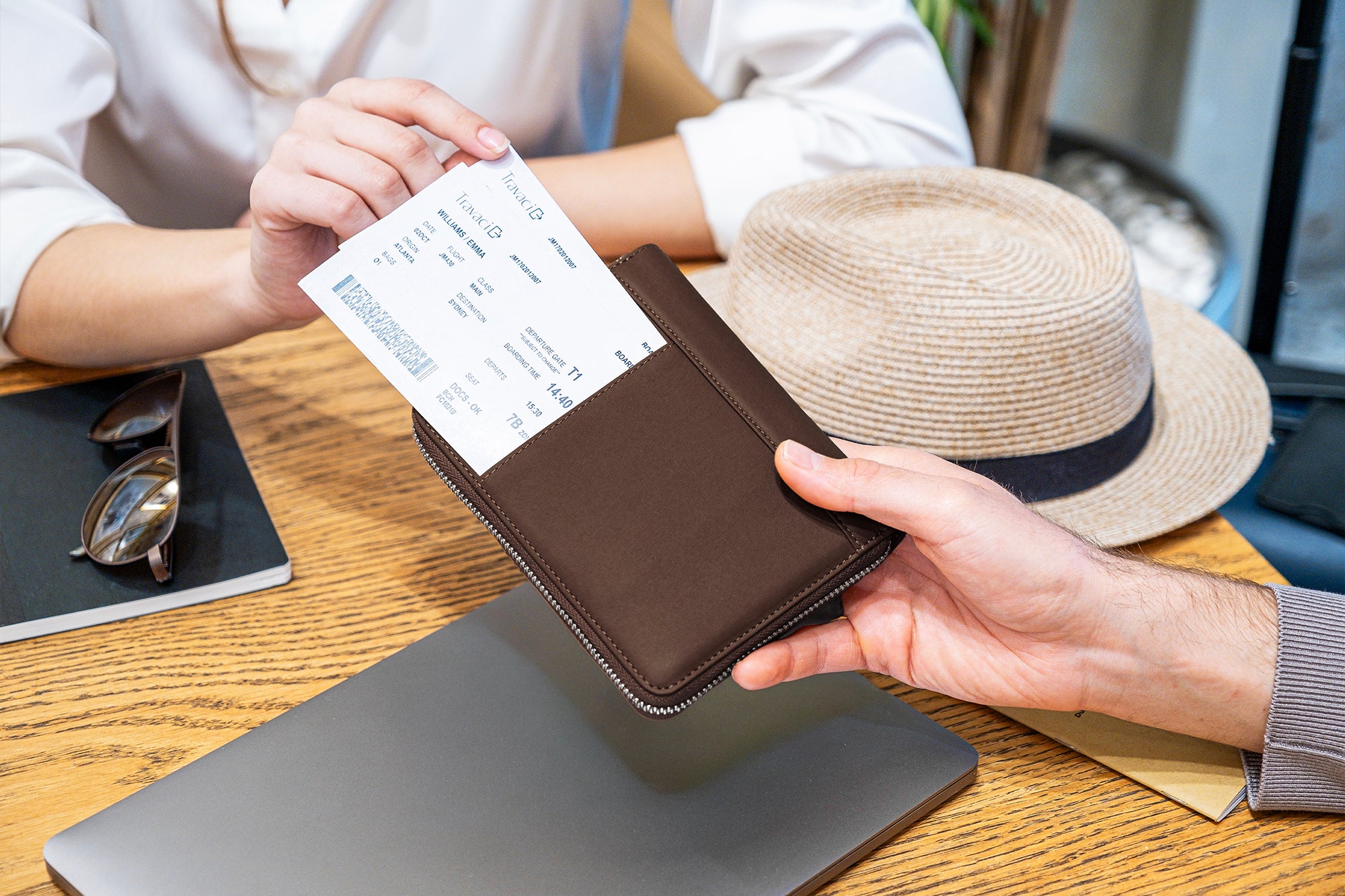 Couple's Leather Passport Wallet (Dark Brown)